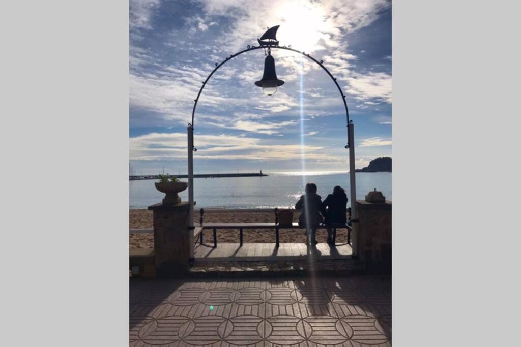 Nuevo Apartamento Moderno Elisa - a 80 metros de la playa para 5 personas Sant Feliu de Guíxols Exterior foto