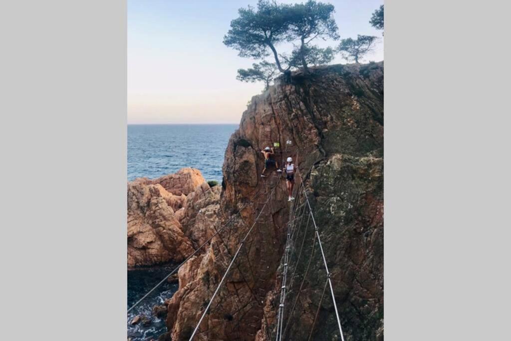 Nuevo Apartamento Moderno Elisa - a 80 metros de la playa para 5 personas Sant Feliu de Guíxols Exterior foto