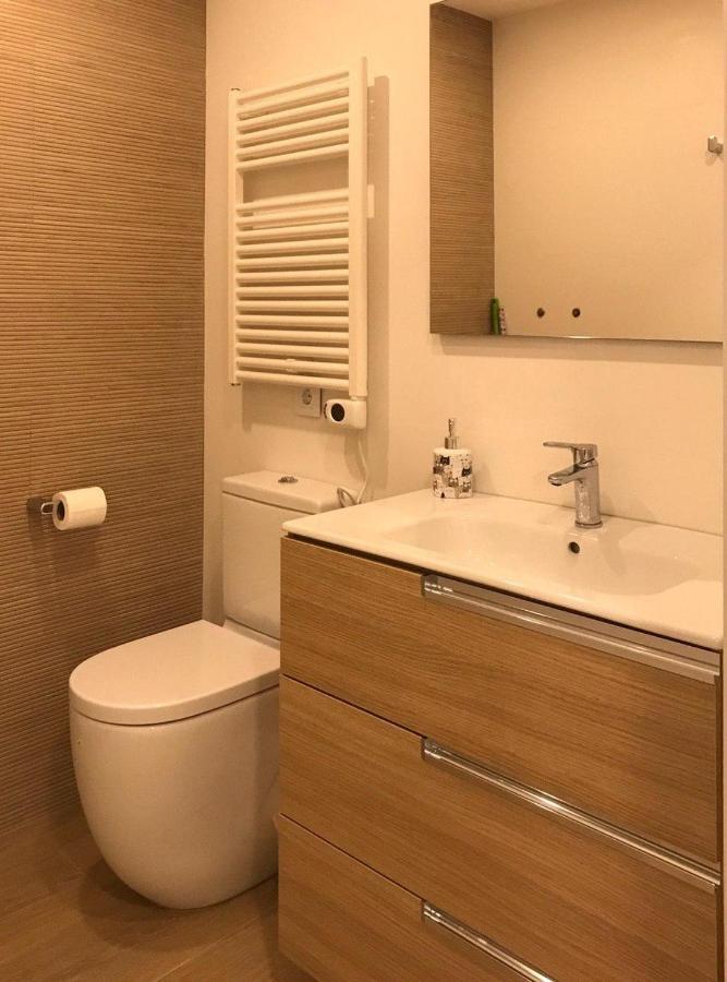 Nuevo Apartamento Moderno Elisa - a 80 metros de la playa para 5 personas Sant Feliu de Guíxols Exterior foto