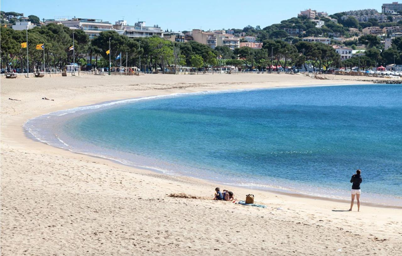 Nuevo Apartamento Moderno Elisa - a 80 metros de la playa para 5 personas Sant Feliu de Guíxols Exterior foto